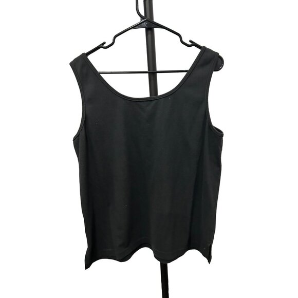 CC Sportswear Black Tank Top With Embroidered Flower Design - Picture 2 of 7